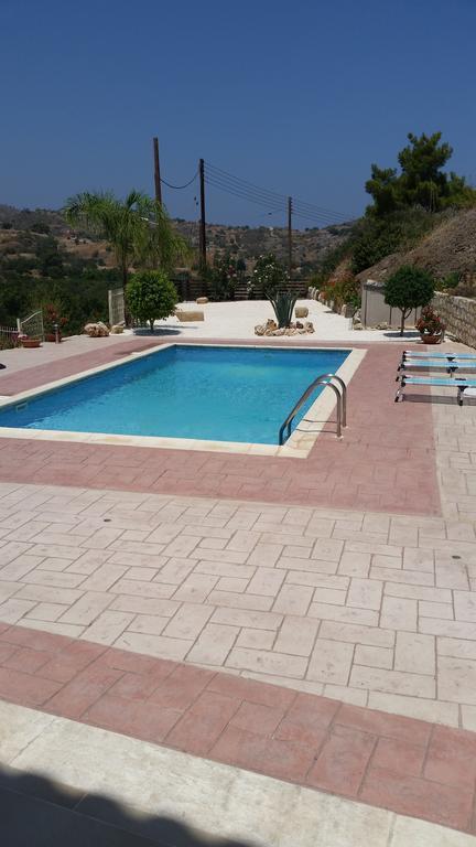 קאטו פירגוס Villa Melyia מראה חיצוני תמונה